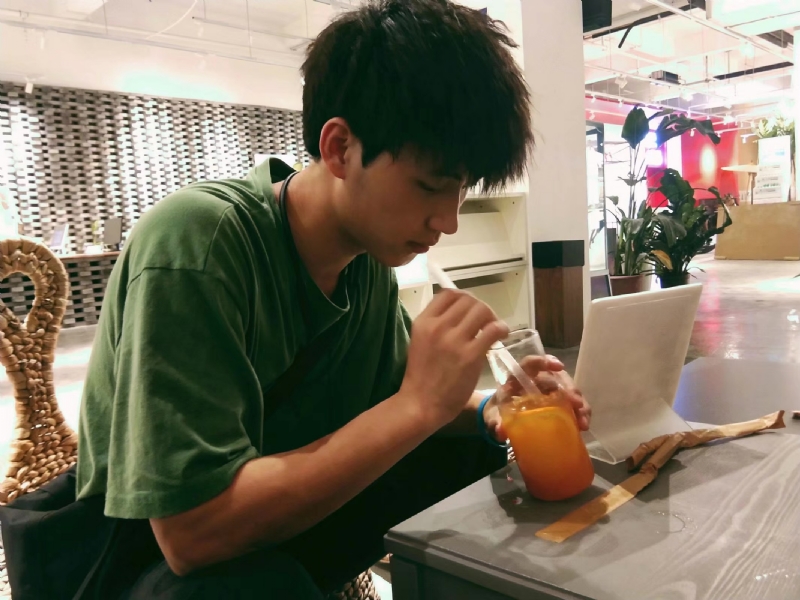 一花一世界的第一张照片--柳州上门女婿服务网